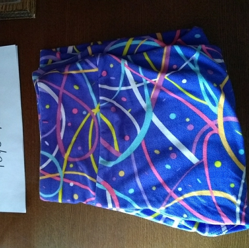 Nwot OS Lularoe leggings